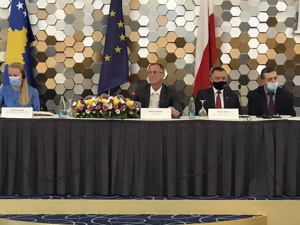 UE: transparence et responsabilité essentielle dans le processus d'intégration européenne