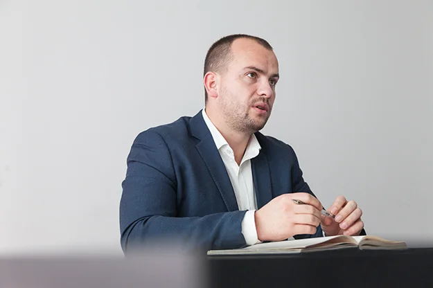 Kastrati: I papranueshëm manipulimi i fëmijëve në protesta
