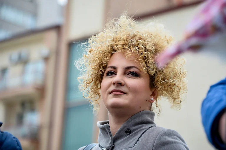 Donika Caday-Bujupi: S'éloigner de la politique a facilité ma vie
