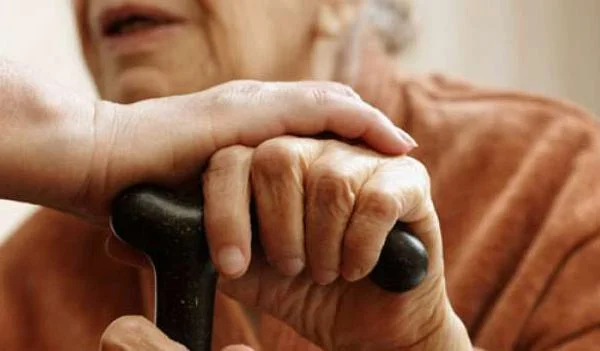Podujevo, 77 ans, arrêté pour possession illégale
