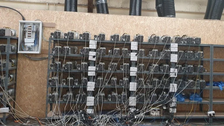 As in northern Kosovo: The mine that produces Bitcoin stealing power in Britain