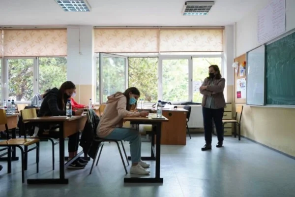 Jobality Test: Einige Studenten wurden wegen ihrer Nutzung des Telefons vertrieben
