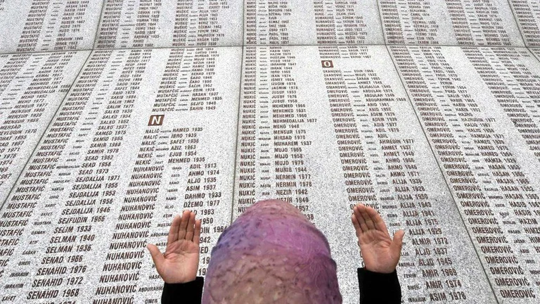 L'acte d'accusation contre la Serbie: Qu'est-ce que le génocide et quelles sont les affaires jusqu'ici?