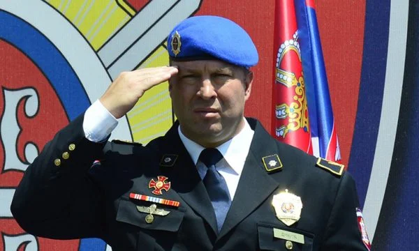 La Serbie récompense l'ancien chef de la gendarmerie serbe, suspect de crimes de guerre au Kosovo