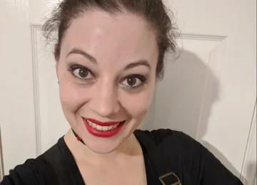 Questa donna fa un test vivente giocattoli sessuali questo è quello che ha scoperto.
