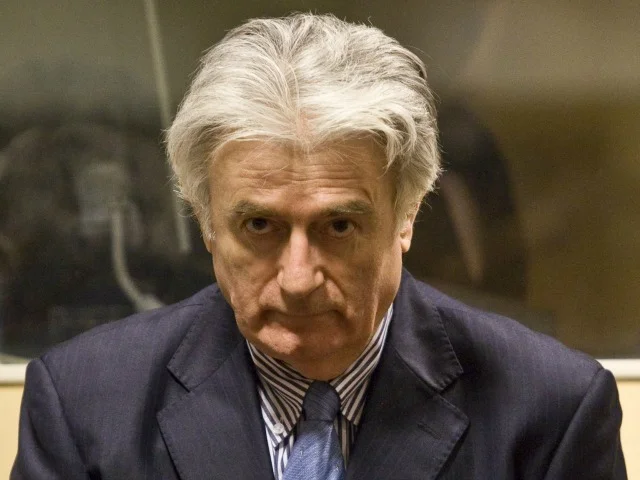 Radovan Karadzic trasferito in Gran Bretagna per servire la frase