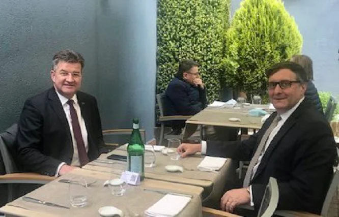 Lajcak, Palmer kommen am Montag ins Kosovo, treffen Kurti Osman