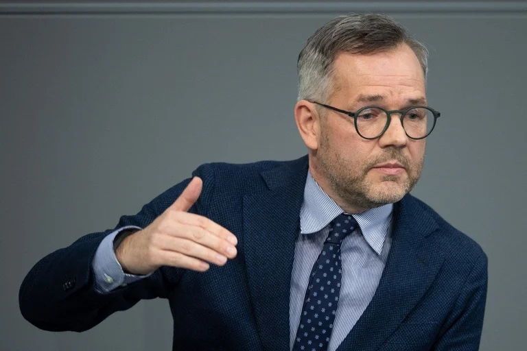 German Minister: EU to keep promises, Kosovo has met conditions for liberalisation