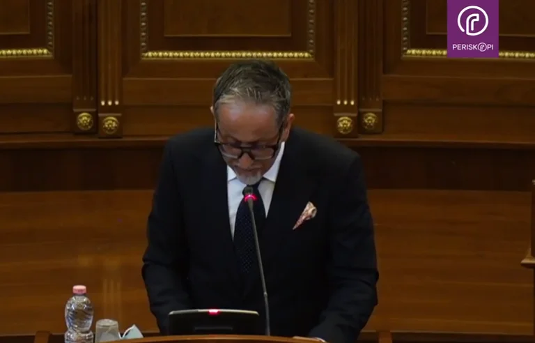 I contratti: il Ministro Vitita indica se è stato intervistato dal Procuratore