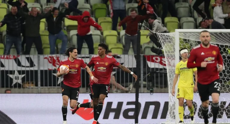 Es gibt keine Tore im ersten Teil der Spiele, Man United-Villarel und 15 Minuten vor der Strafe.