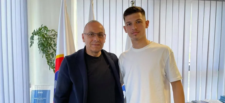 El talento Bayern Munichu le dice a Kosovo