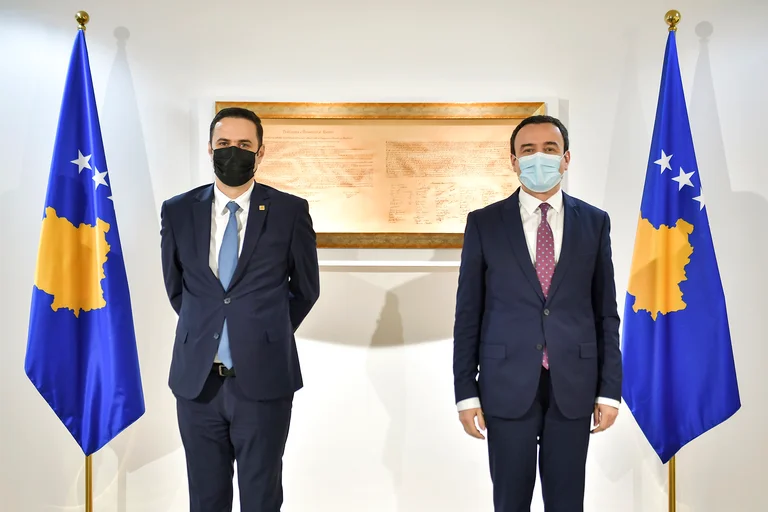 L'ufficio del primo ministro dà dettagli sull'incontro di Kurt con Abdixhiku