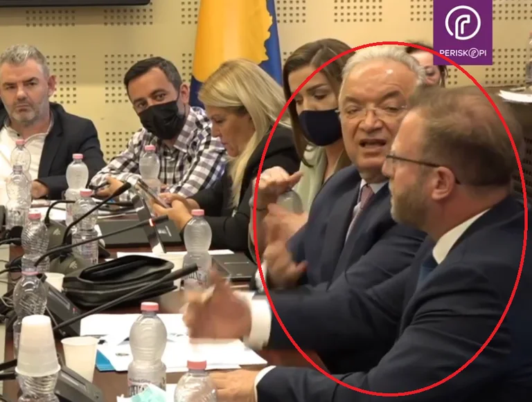 “Une police=x1>. Vous payez quelqu'un depuis 20 ans, vous dirigez les Fondations” Xhavit Haliti et Hakki Abazi frappent fort
