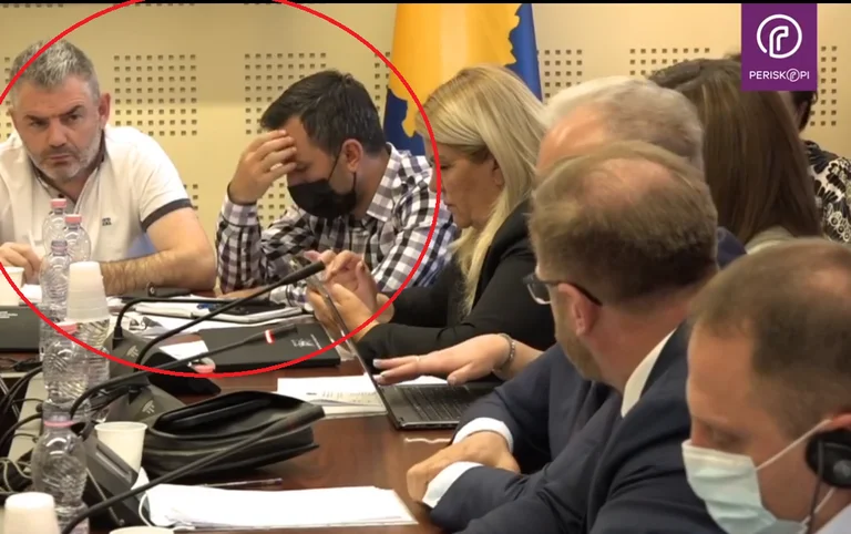 Long Haliti en remblai et questions : Dimal Basha et Cameron Shala semblent avoir perdu patience (Photo)