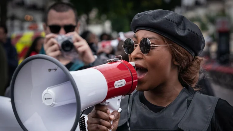 London: “Black Livings Matter” is shot in the head and remains in critical condition