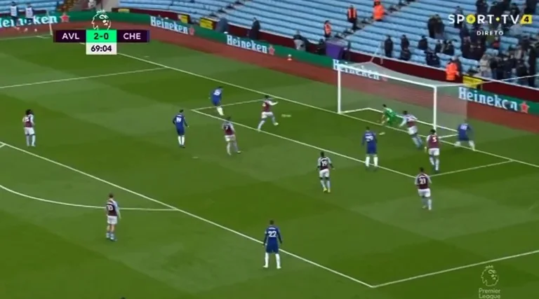 Hope for Chelsea, reduce la desventaja contra Aston Village con un objetivo periférico