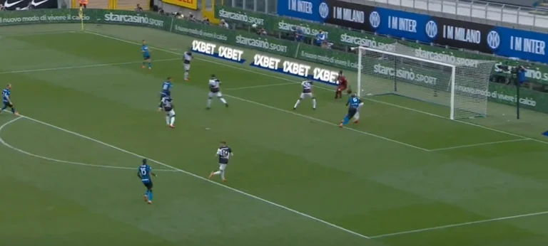 Luke erzielt eines der seltsamsten Karriereziele gegen Udinese