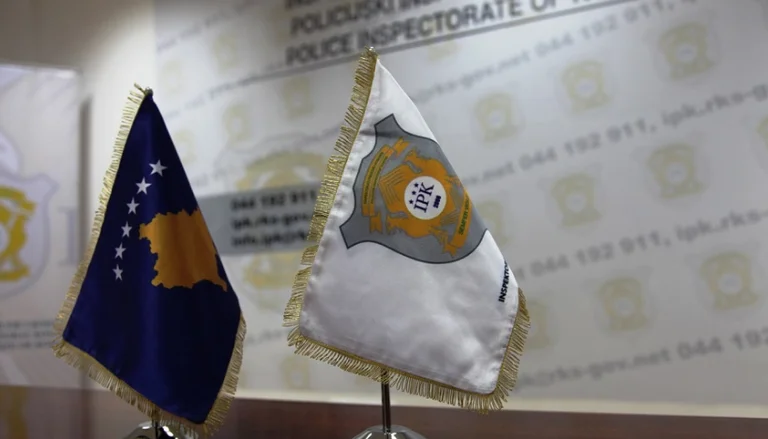 Un ufficiale di polizia arrestato per corruzione