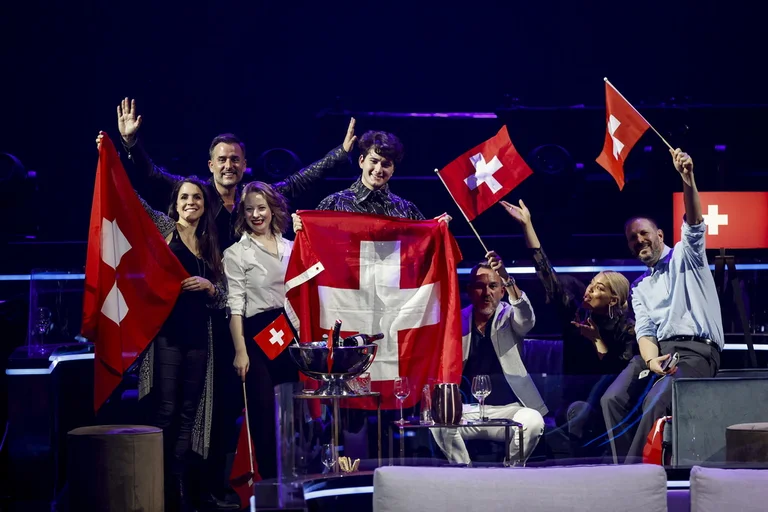 Dritter Platz in Eurovision, John Muharremaj's Gemeinde wird eine Partei für ihn beherbergen
