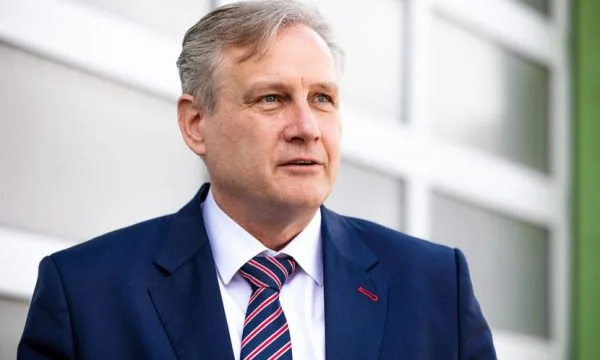 Das geht weiter, deutscher MP: Kosovo ist Teil Serbiens
