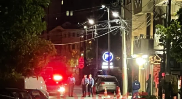 Police patrol in central office, Vetevendosje declared