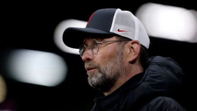 Liverpool tiene casi 50m euros para el atacante barca