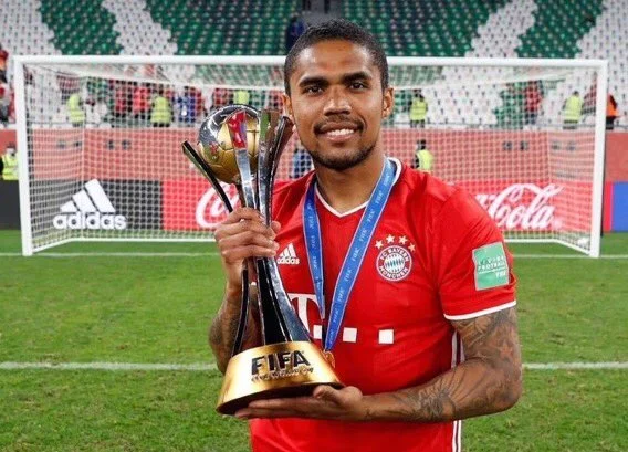 Ufficiale: Douglas Costa completa la sua avventura a Bayerni