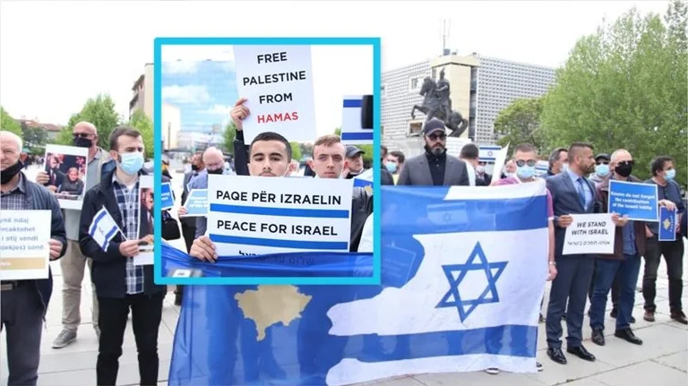 Citizens strongly insult pro-Israel protesters: You fuck your mouth, you're out of my way.