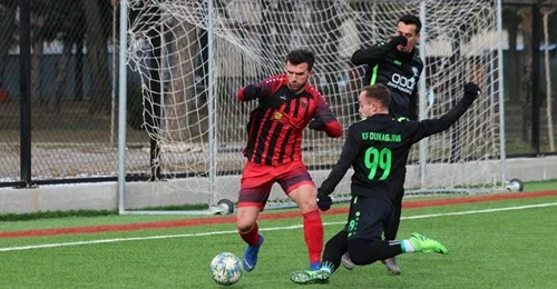 Today the match of equality between Dukagjin and Flamurtar, crucial to SuperLiga, takes place