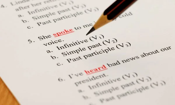 Gli studenti serbi meglio degli albanesi nei test in lingua inglese