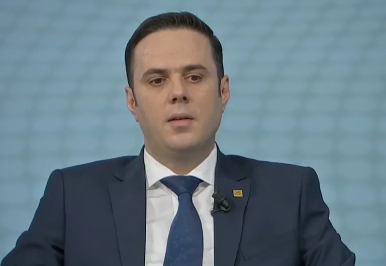 Abdixhiku mostra se Progress Rama è candidato presidente Pristina