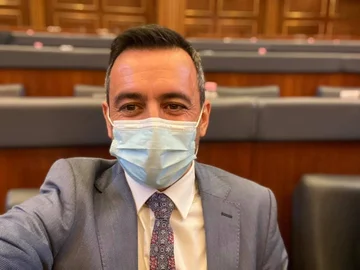 Informes del Parlamento VV MP: La corbata fue atada con éxito después de dos años