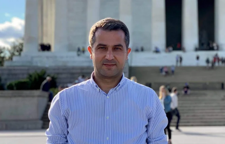 Behramaj: Osmani s’foli në BBC për vizat, dialogun, izolimin – por se sa e kriminalizuar është Kosova