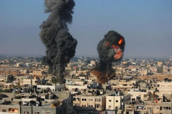 Per qualche ora, combattere tra Israele e Palestina si fermerà o continuerà
