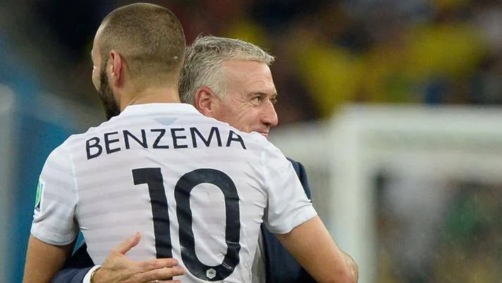 Dechamps hat die Kosten von Benzeman vergessen, jetzt sagt er, er hat große Worte für ihn.