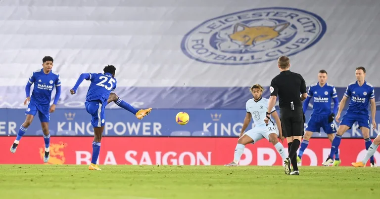 Chelsea plays a vital match tonight against Leicester's four-ball ball: Official formations