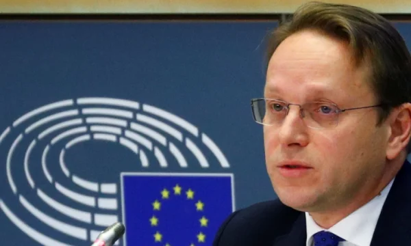 Varhely en Bruselas: Es un paso adelante para ser el año de los Balcanes Occidentales