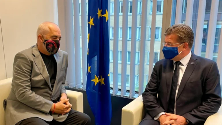 Lajcak trifft Rama, diskutiert die Rolle der EU auf dem westlichen Balkan