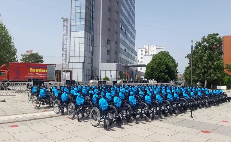 HANDICOS demande des éclaircissements à Shpend Ahmeti.
