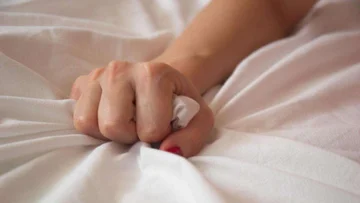 Experts: What happens to your body if you don't have sex for a long time