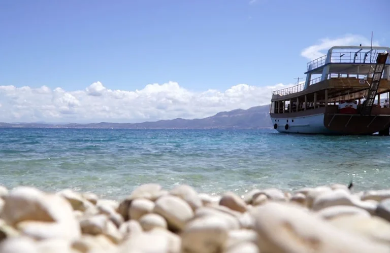 “Vieni a Vlora”, città costiera apre ufficialmente la stagione turistica