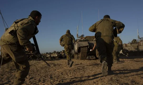 Ejército israelí apunta a la casa de líderes de Hamas en Gaza