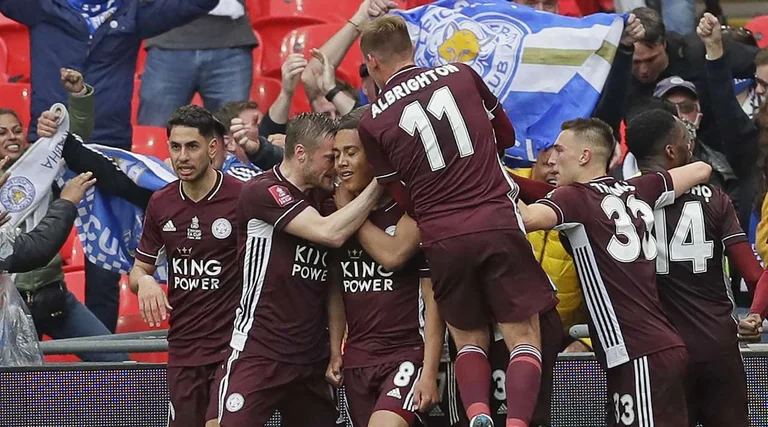 Leicester gana la FA Cup por primera vez en la historia, derrota a Chelsea en la final