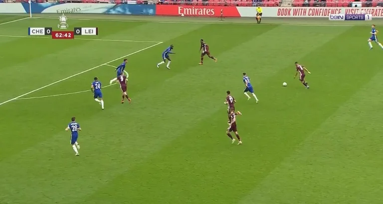 Leicester sacude Chelsea con una meta absolutamente emocionante en la final de la FA Cup