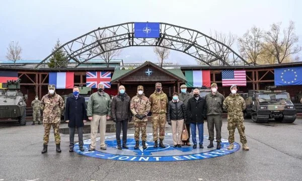Vuciq said a great power would require KFOR's departure: Great Britain Supports Mission