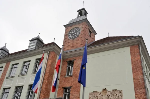 Eslovenia: 200 ciudadanos recibieron erróneamente el mensaje de que serían detenidos