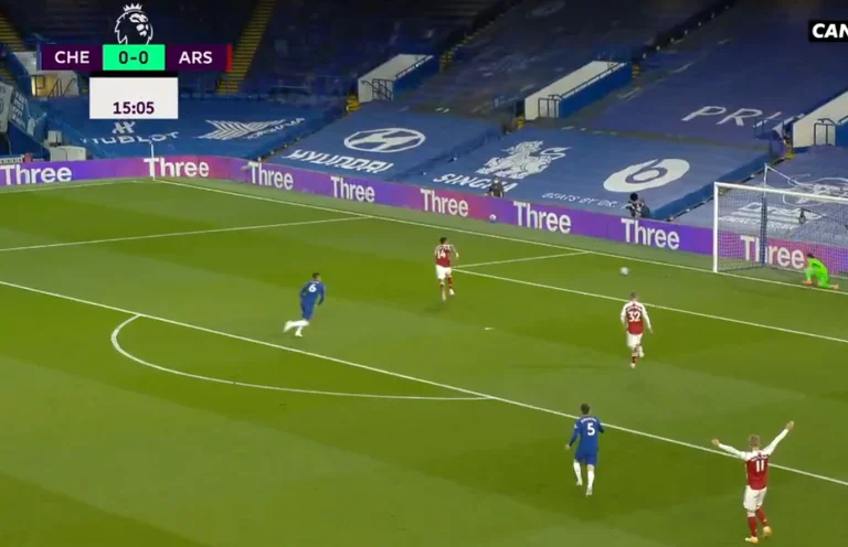 Arsenal sacude Chelsea en Londres derby, terrible error de Jorginho