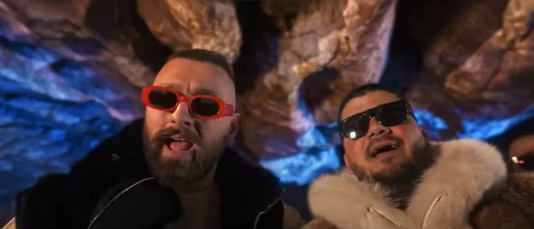 Gaysys neues Lied, Mike und Ermal Feyzu Gott ist einfach die Definition von Müll