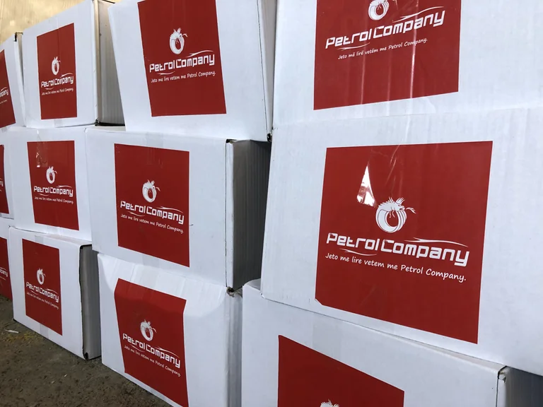 Su Fiter Bajrami Night, Petrol Company distribuisce 200 pacchetti alimentari per famiglie bisognose in 10 comuni