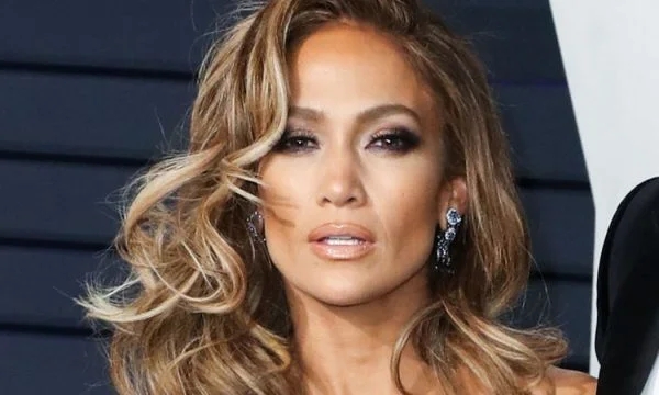 Flirting Messages: Jennifer Lopez beginnt Romantik mit diesem Künstler?